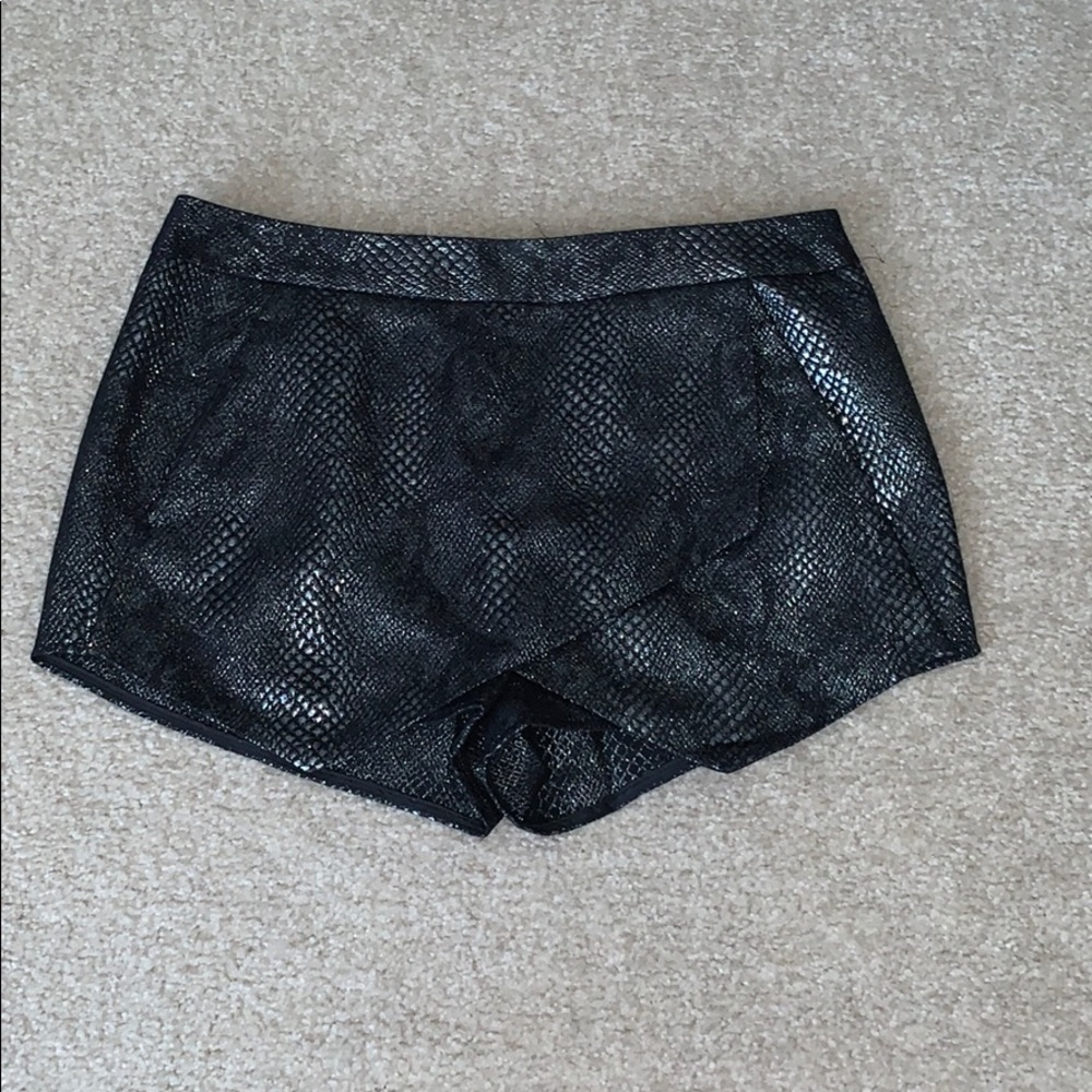 Express Metallic Skort